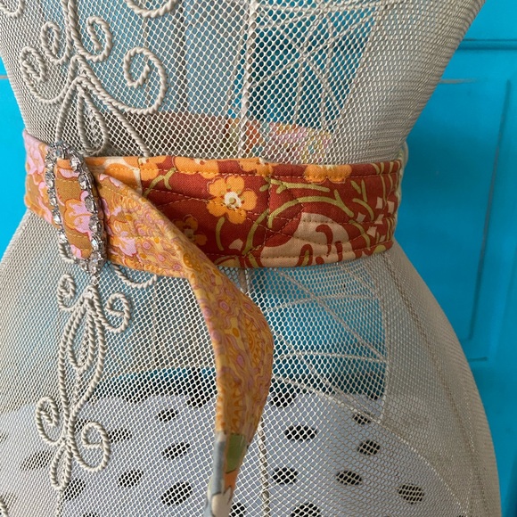 Quilted Belt by Bari J of San Francisco - Adjustable perfect Unworn Condition - Picture 6 of 11